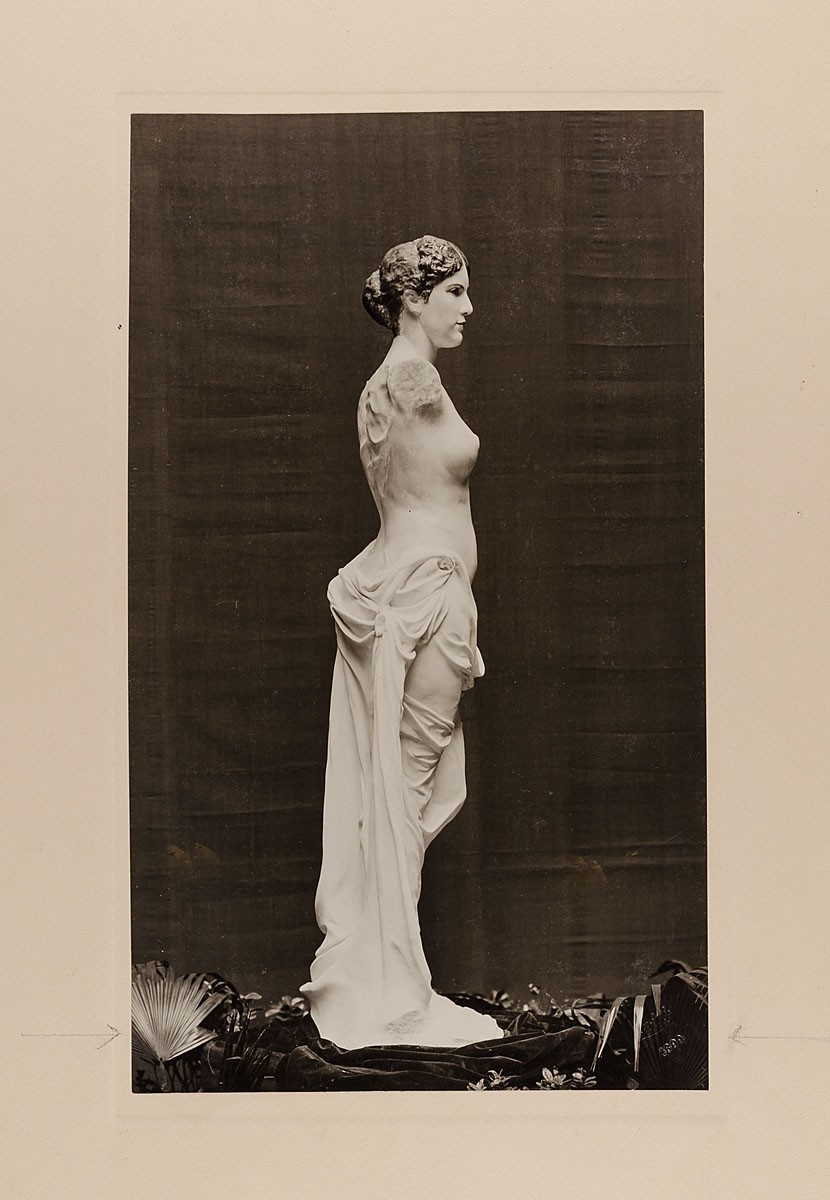 Nicola Perscheid, Max Klinger, Amphitrite, 1899, Marmor (von links)
