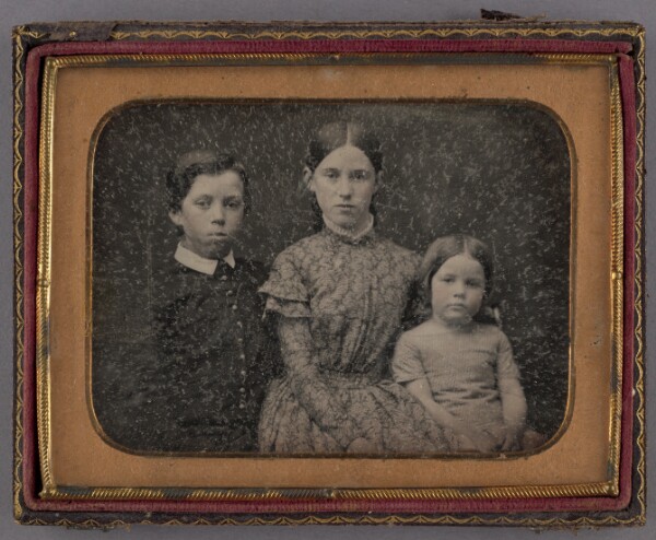 Unknown, [Portrait of Three Seated Children]