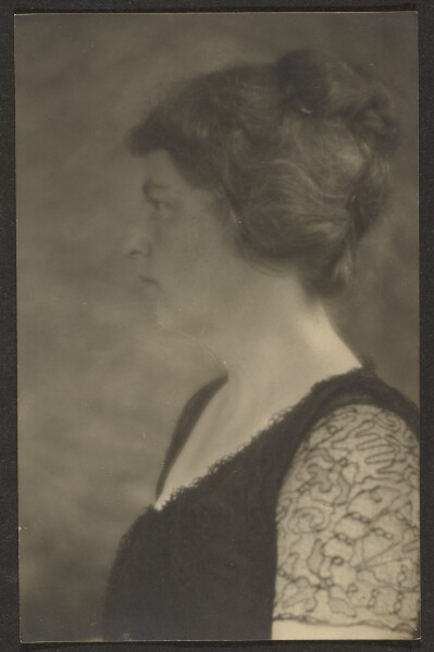 Louis Fleckenstein, [Woman in Profile]