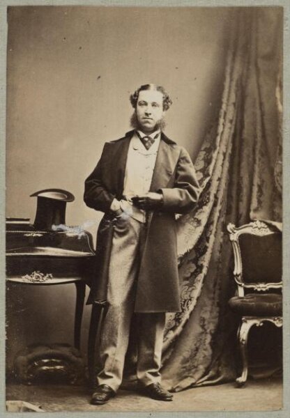 Unknown, Carte-de-visite photographs (480). Four photographs  are dry-mounted to each sheet (120).
