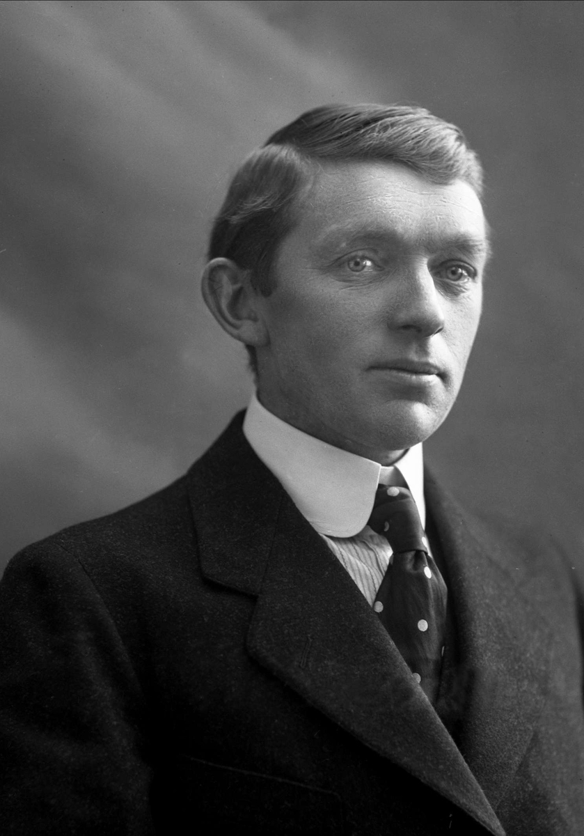 Gustav Borgen, NFB.35843