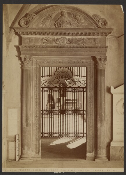 Unknown, Firenze - Chiesa di Santa Croce, Porta nel Chiostro