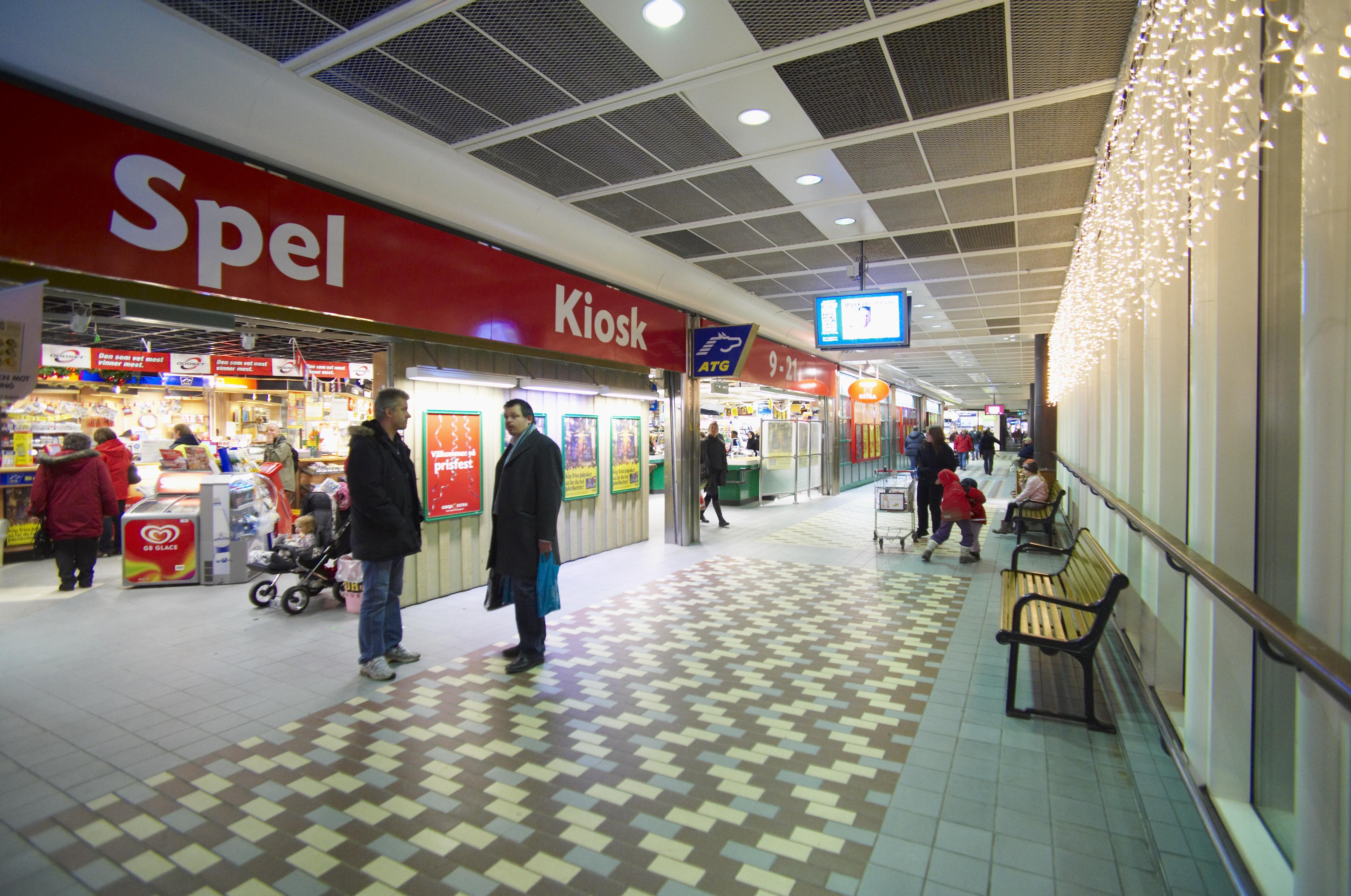 Bengt A Lundberg, Tyresö centrum