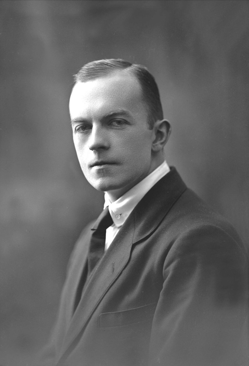 Gustav Borgen, NFB.36787