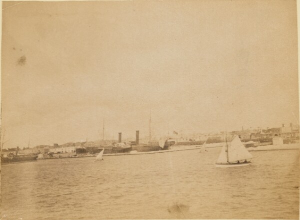 Unknown, [Boats on the water]
