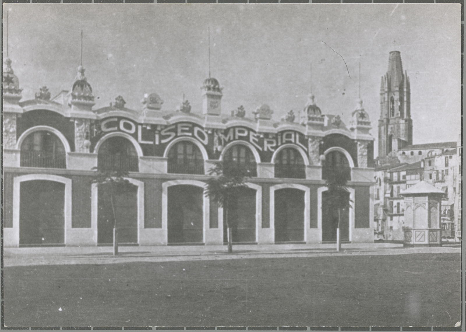 Desconegut, [Coliseu Imperial]