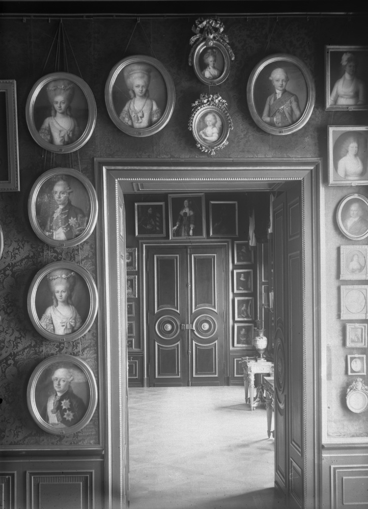 Unknown artist, Familiengalerie im Corps des Logis des Neuen Schlosses, Raum 1