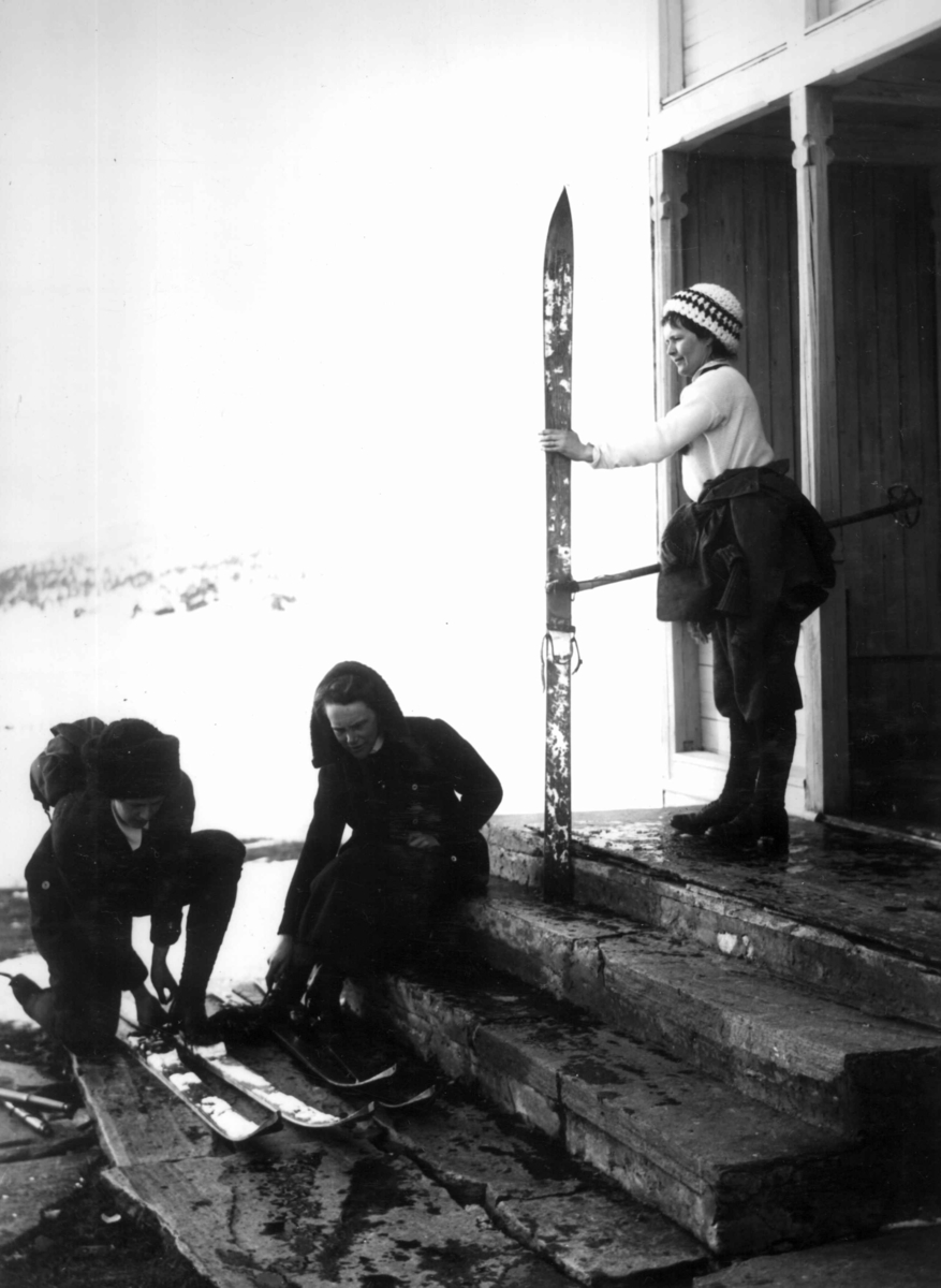 Anders Beer Wilse, Sportsdrakt, Skidrakter