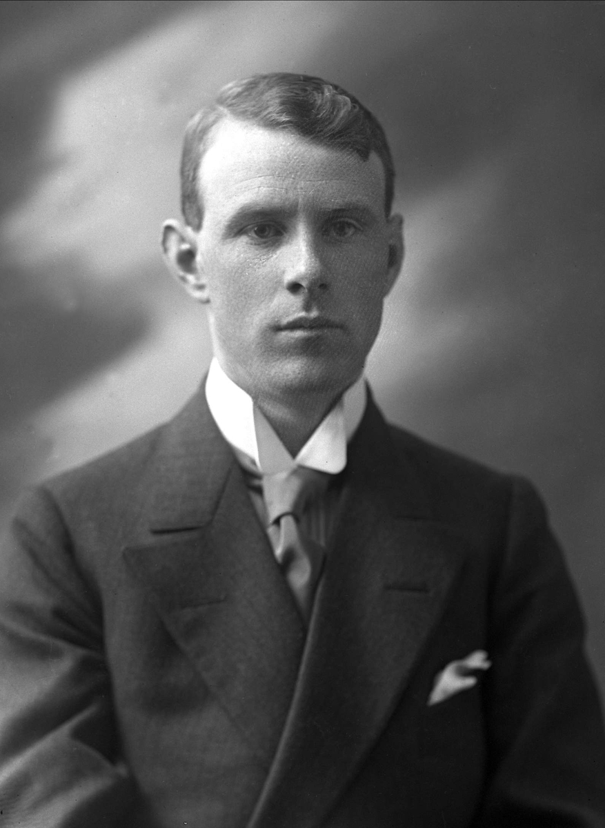 Gustav Borgen, NFB.35767