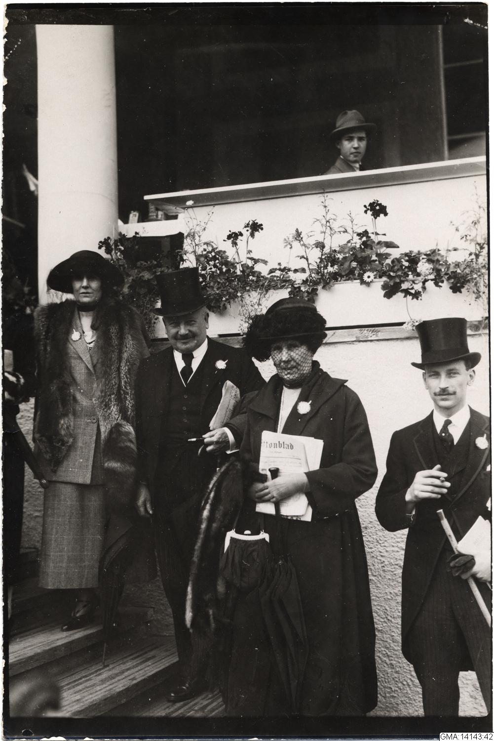 Anders Wilhelm Karnell, fotografi, bilder