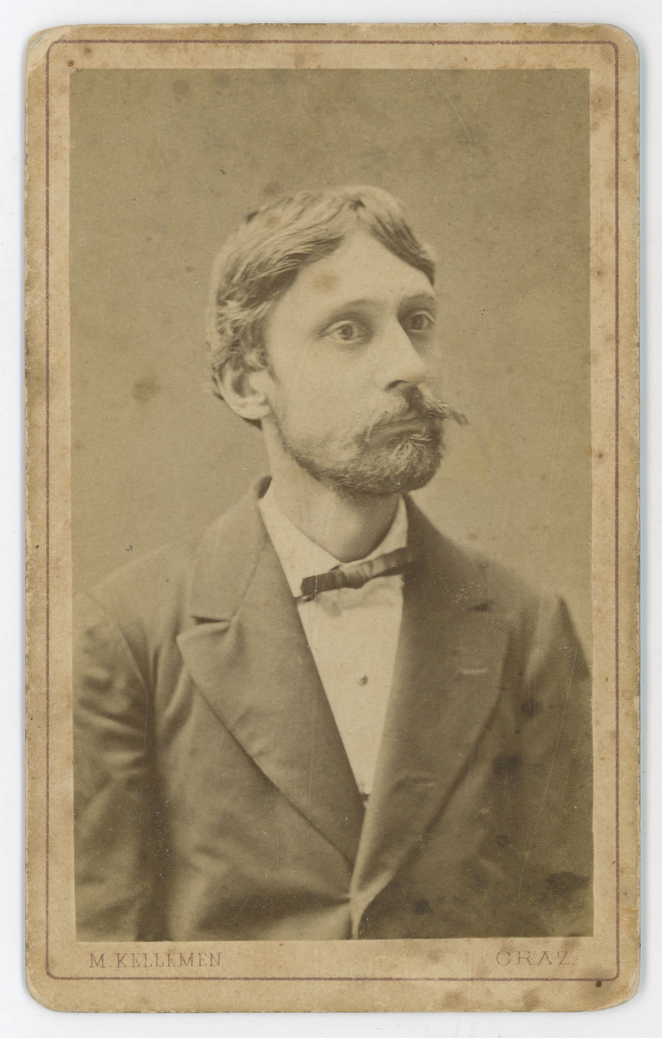 M Kellemen, Nikola Kovač