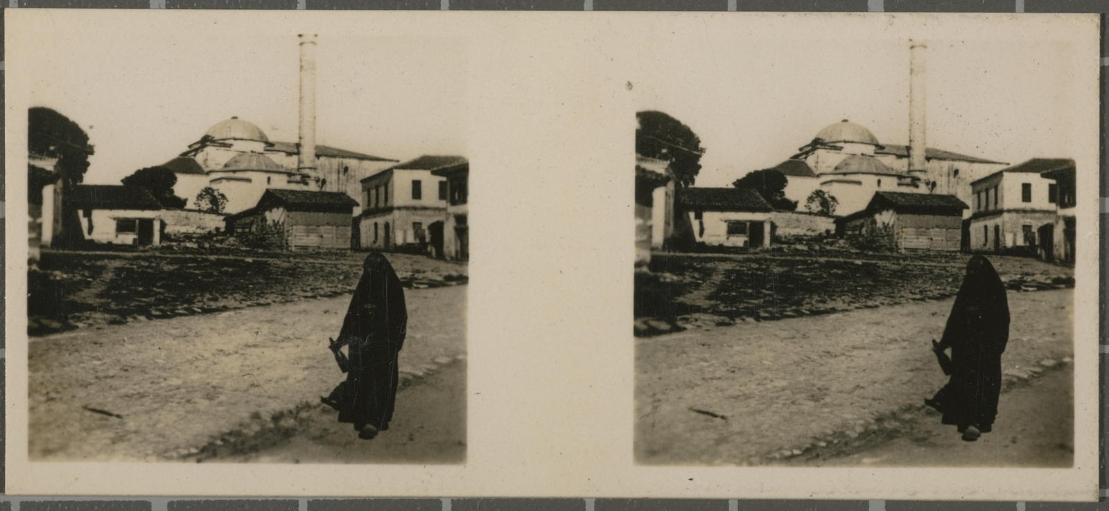 Desconegut, No. 28. Elbasan. - Mezquita