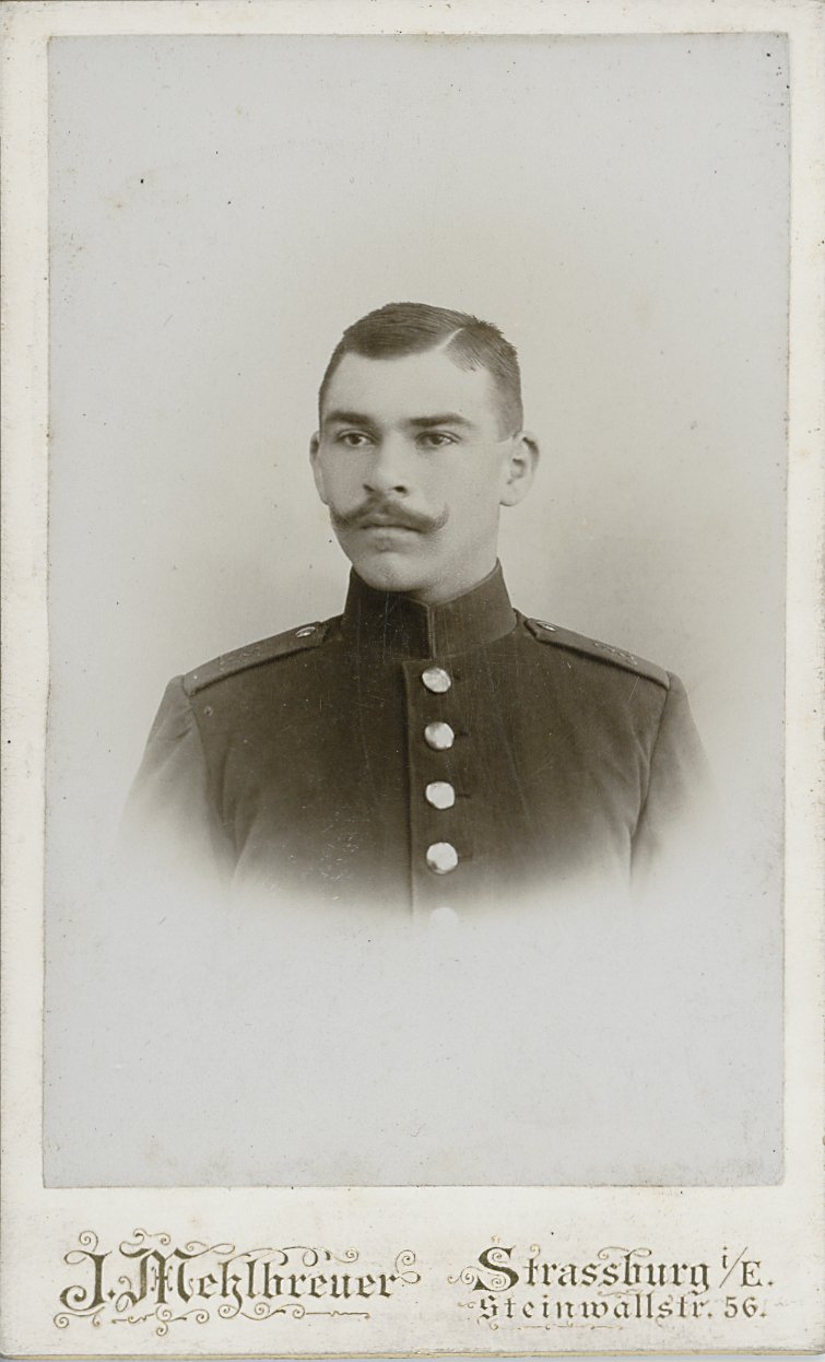Fotoatelier J. Mehlbreuer, Fotografie Visitenkarte eines jungen Offiziers