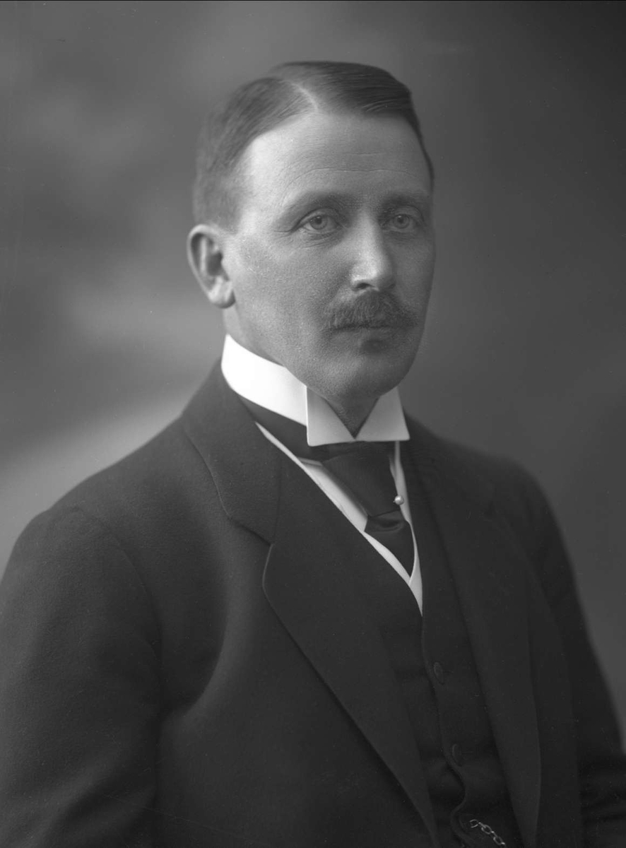 Gustav Borgen, NFB.48767