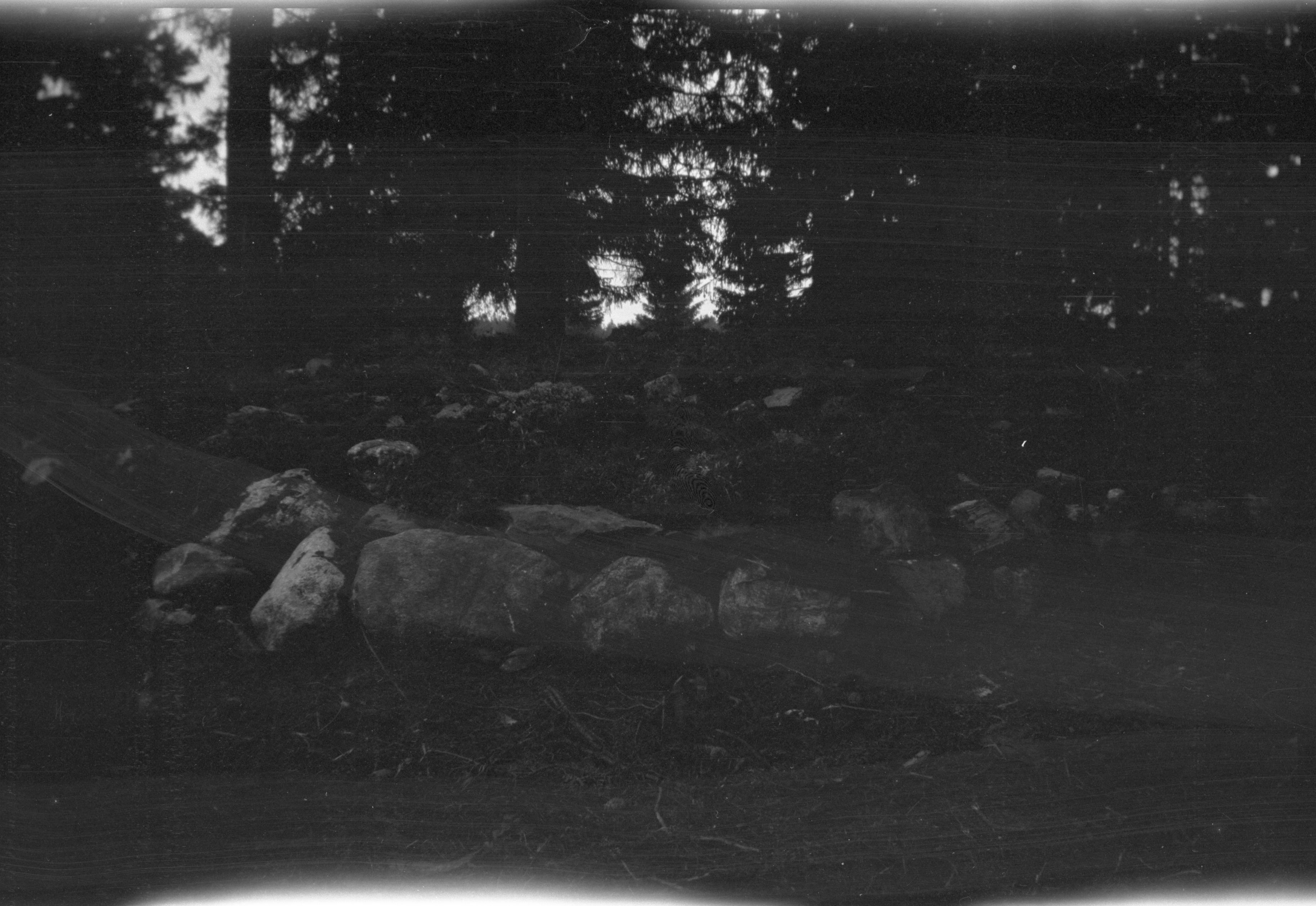 Berit Wallenberg, Järvsta gravfält