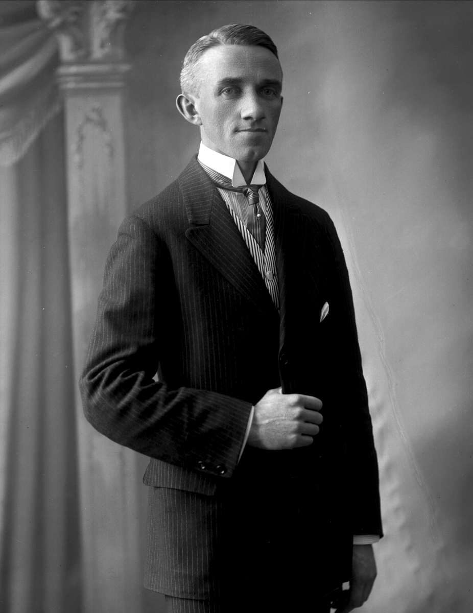 Gustav Borgen, NFB.03660
