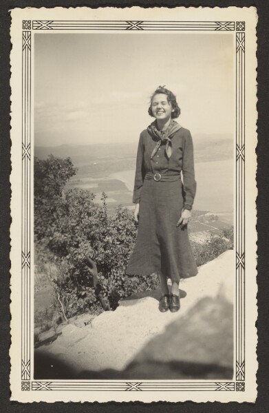 Louis Fleckenstein, [Woman on Hill]