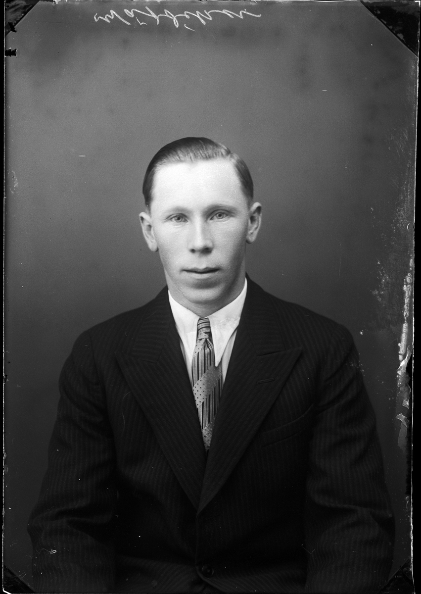 Skötsner-Edhlund, Einar Eriksson from Örsta, HökEin, Uppland 1935