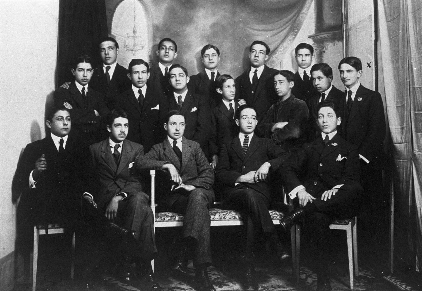 Desconegut, [Group Portrait]