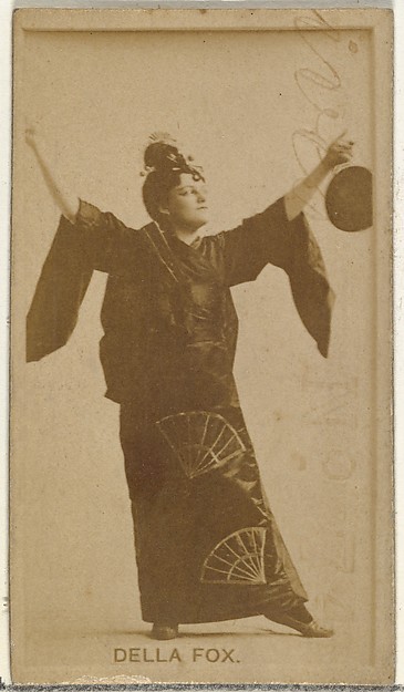 W. Duke, Sons & Co., Della Fox, from the Actors and Actresses series (N145-8) issued by Duke Sons & Co. to promote Duke Cigarettes