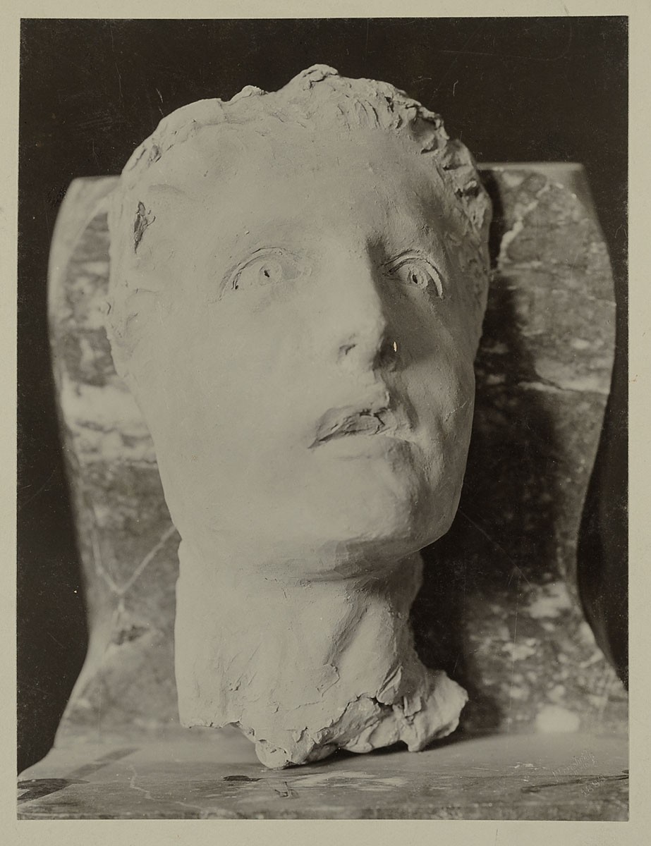 Nicola Perscheid, Max Klinger, Kopf