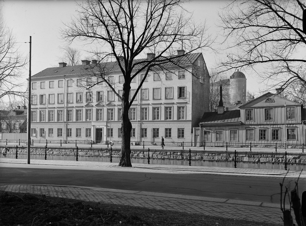 Paul Sandberg, Olympen och Imperfectum vid Västra Ågatan, Uppsala 1946