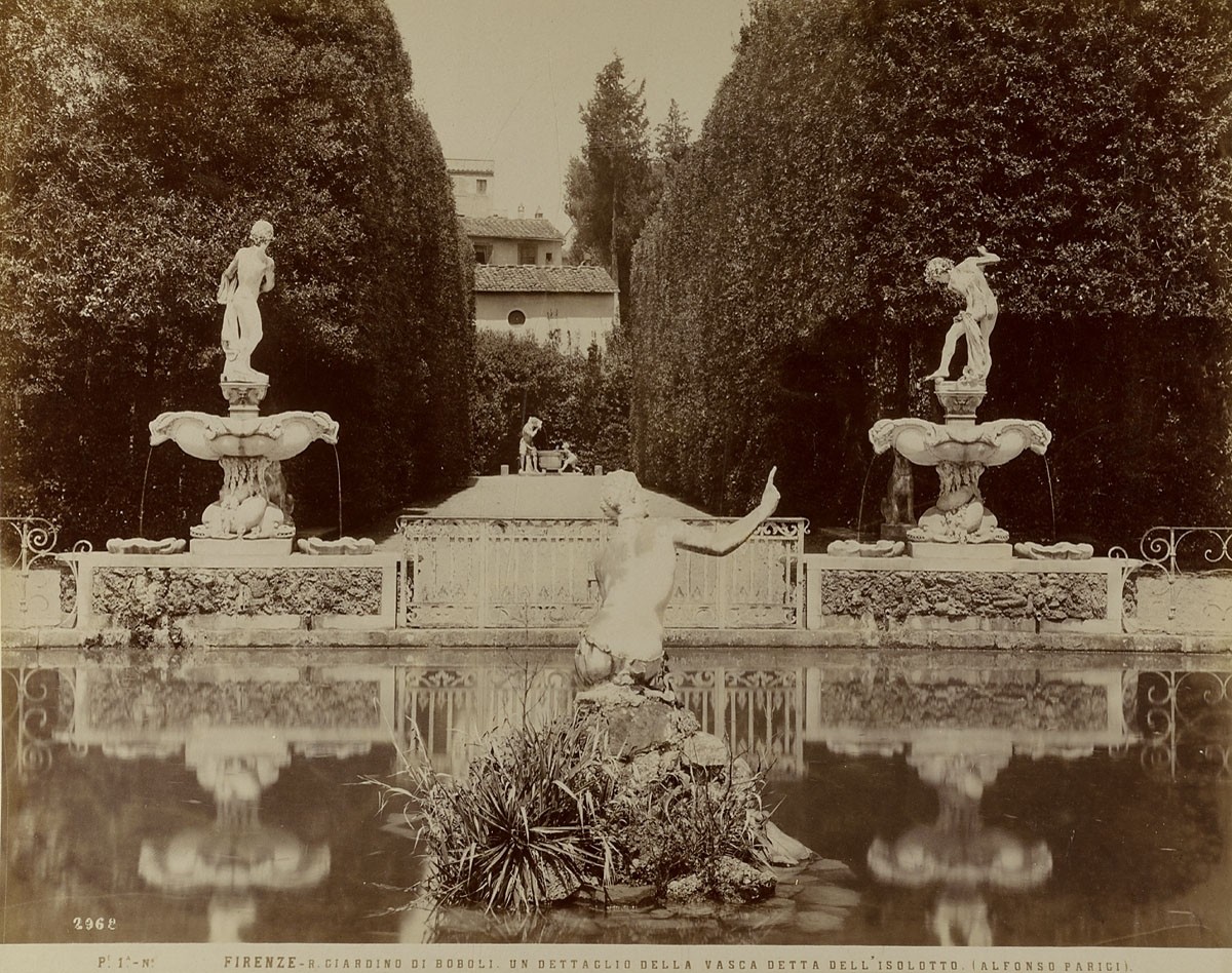Fratelli Alinari, 2968. P. E 1.- N.° Firenze - R. Giardino di Boboli. Un dettaglio della vasca detta dell’isolotto. (Alfonso Parigi)