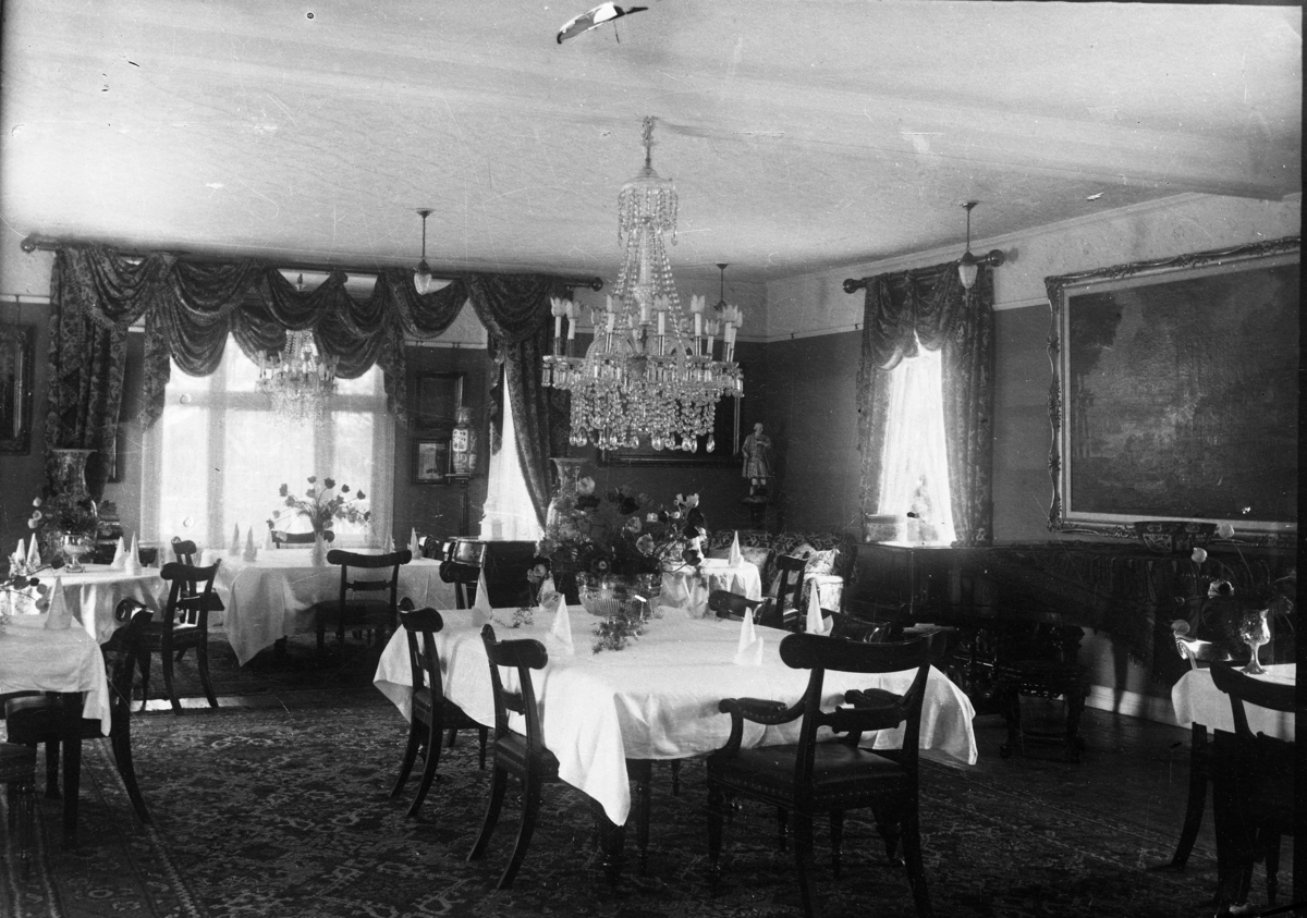 Calla Helena Sundbeck, Salongen på Grand Hotel Ribbagården, Gränna.