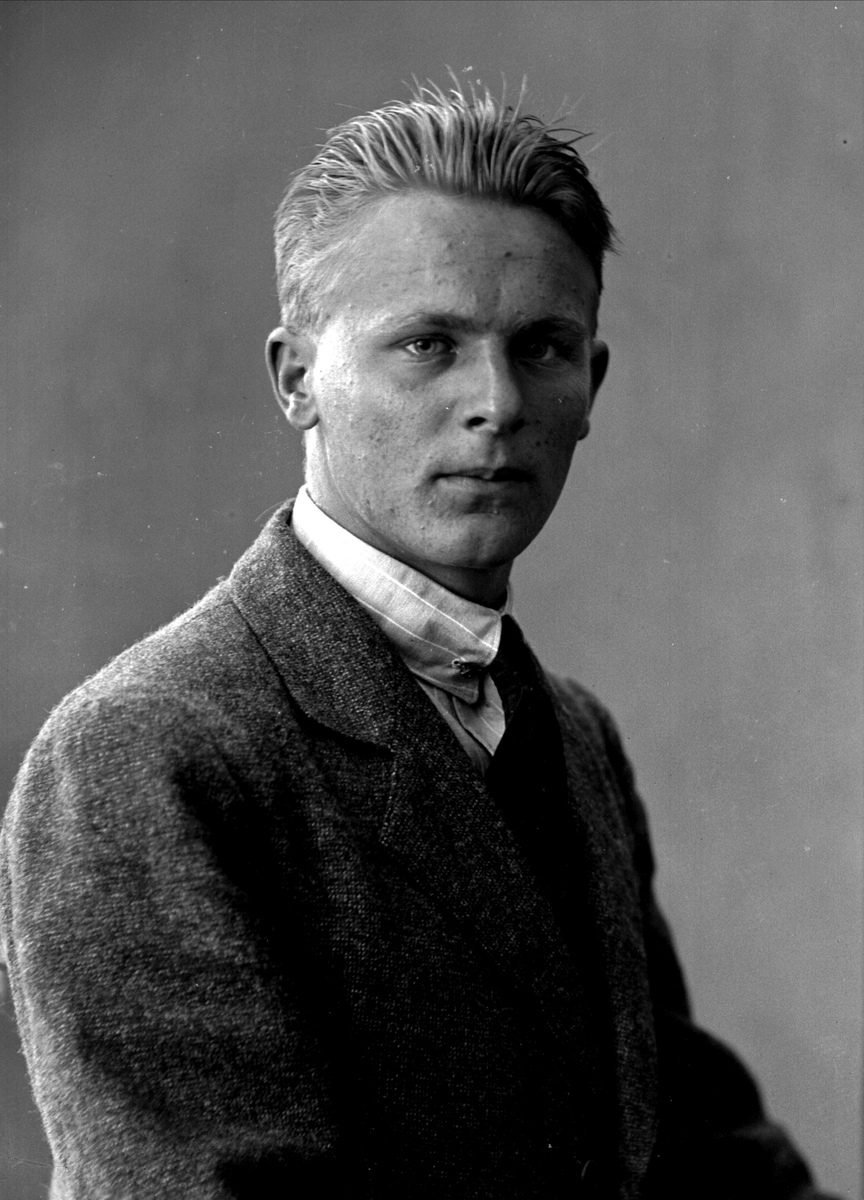 Gustav Borgen, NFB.02902