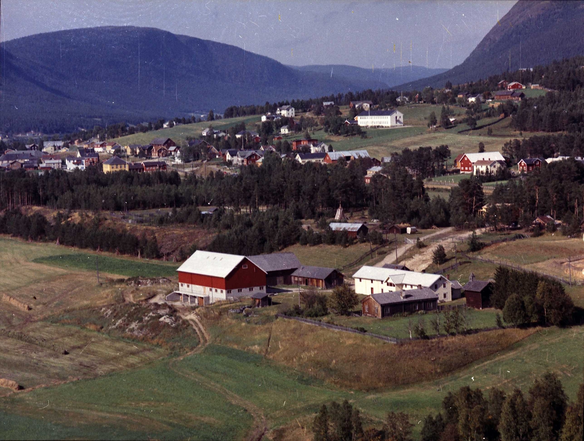 Widerøes Flyveselskap A/S, Gårdsbruk.
