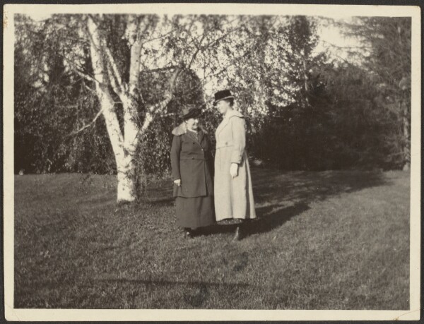Louis Fleckenstein, [Mrs. Fleckenstein and Friend in Garden]