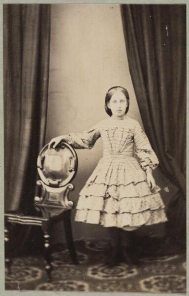 Unknown, Carte-de-visite photographs (480). Four photographs  are dry-mounted to each sheet (120).