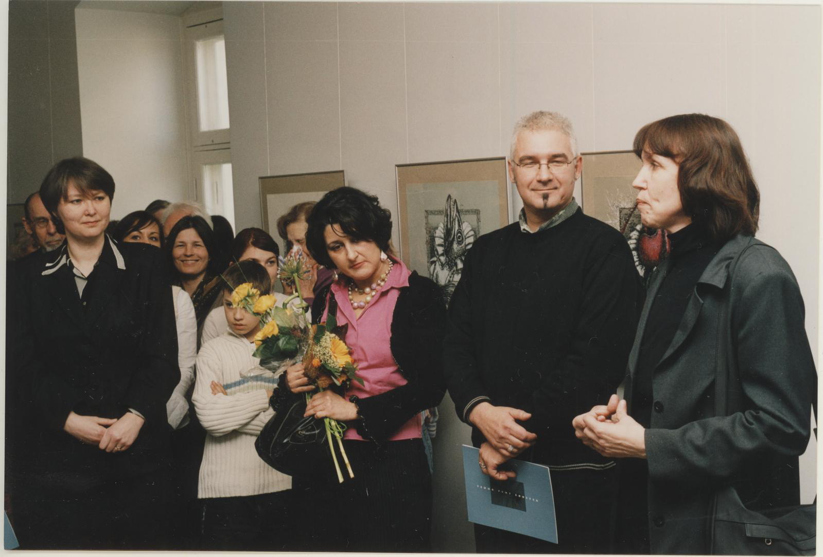 Tiiu (kujutatu) Talvistu, Tenno Soosteri ja Rebecca Kelleri joonistuste näituse avamine 04.04.2003.
