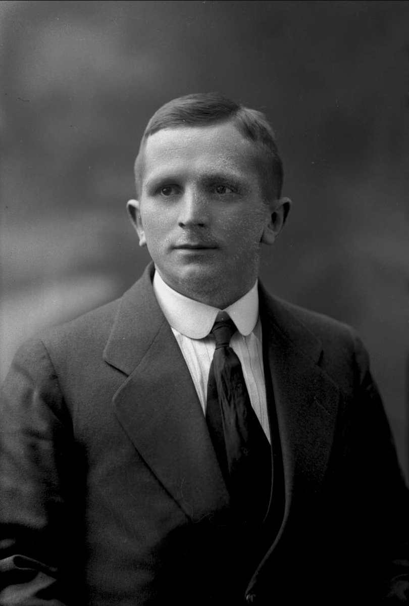 Gustav Borgen, NFB.13618