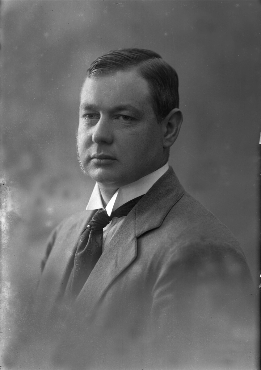 Gustav Borgen, NFB.22106