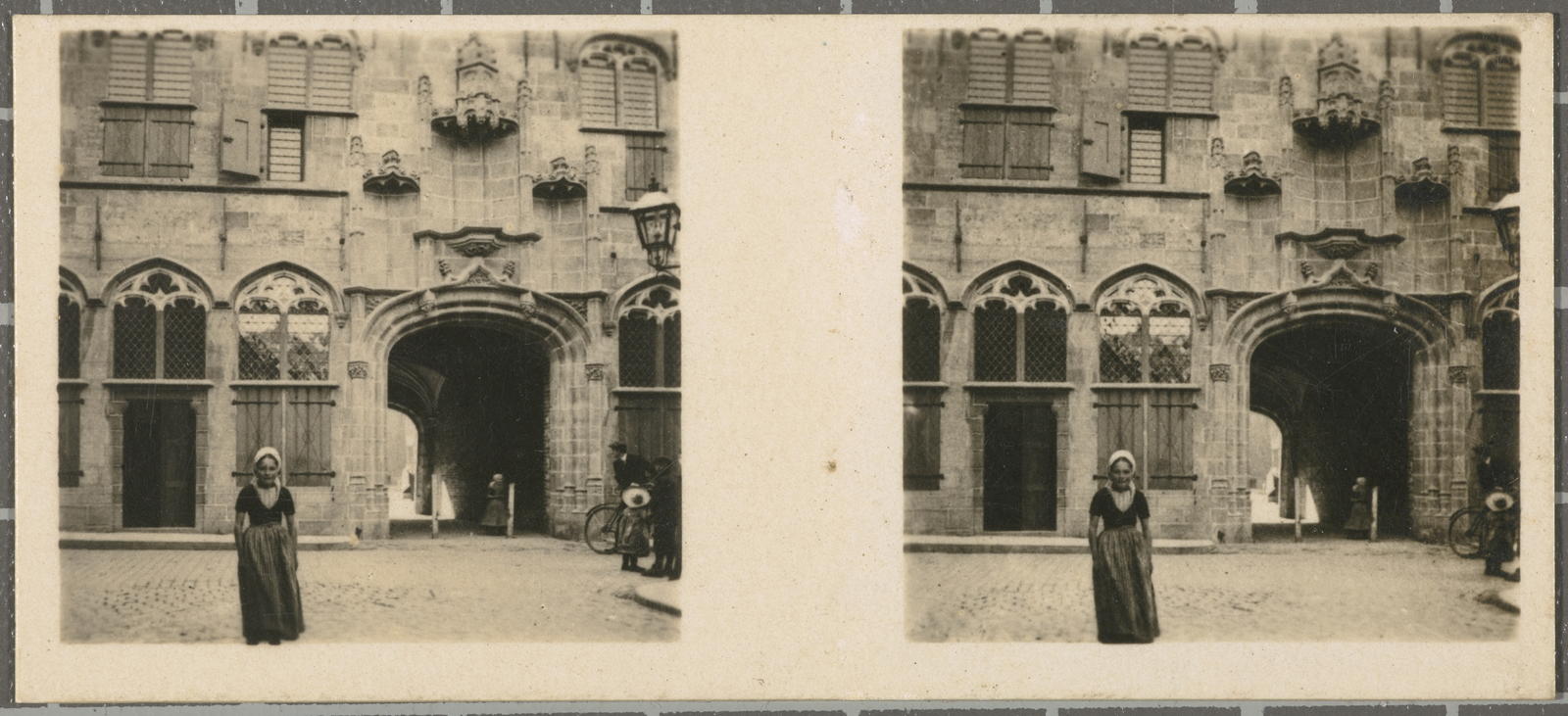 Desconegut, N.º 207. Middelburg - Abadia - Patio interior.