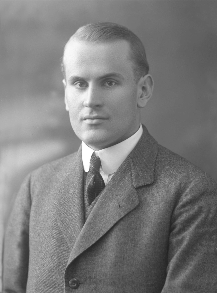 Gustav Borgen, NFB.50354