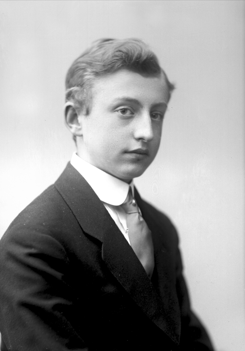 Gustav Borgen, NFB.09822