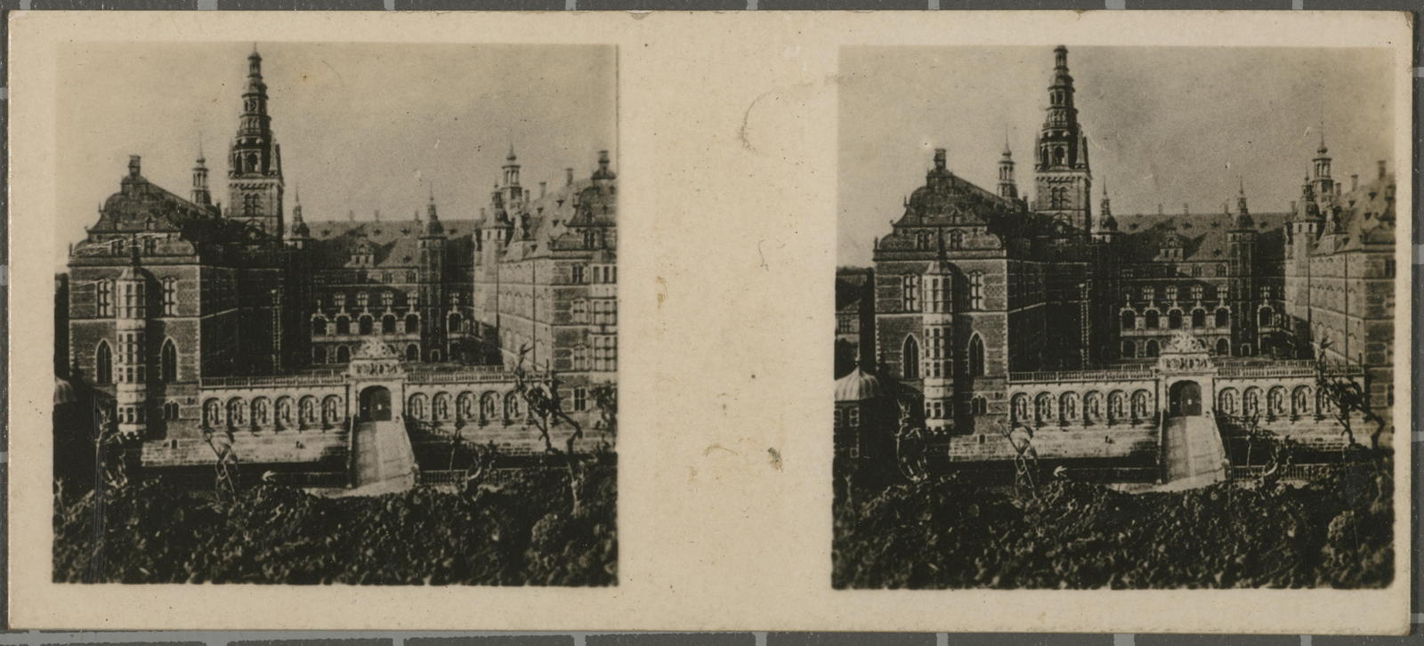 Desconegut, N.º 89. Frederiksborg - El Palacio real.