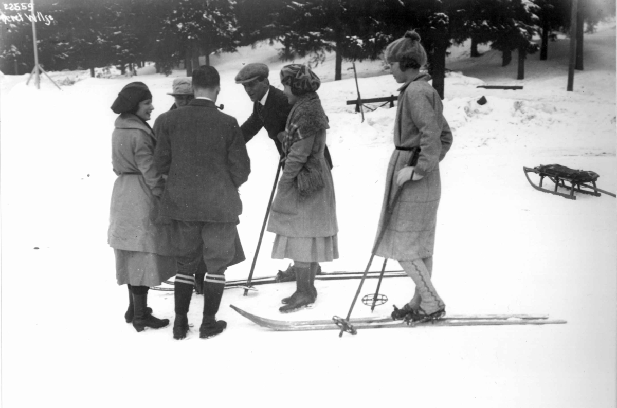 Anders Beer Wilse, Sportsdrakt, skidrakter, Oslo 1922.