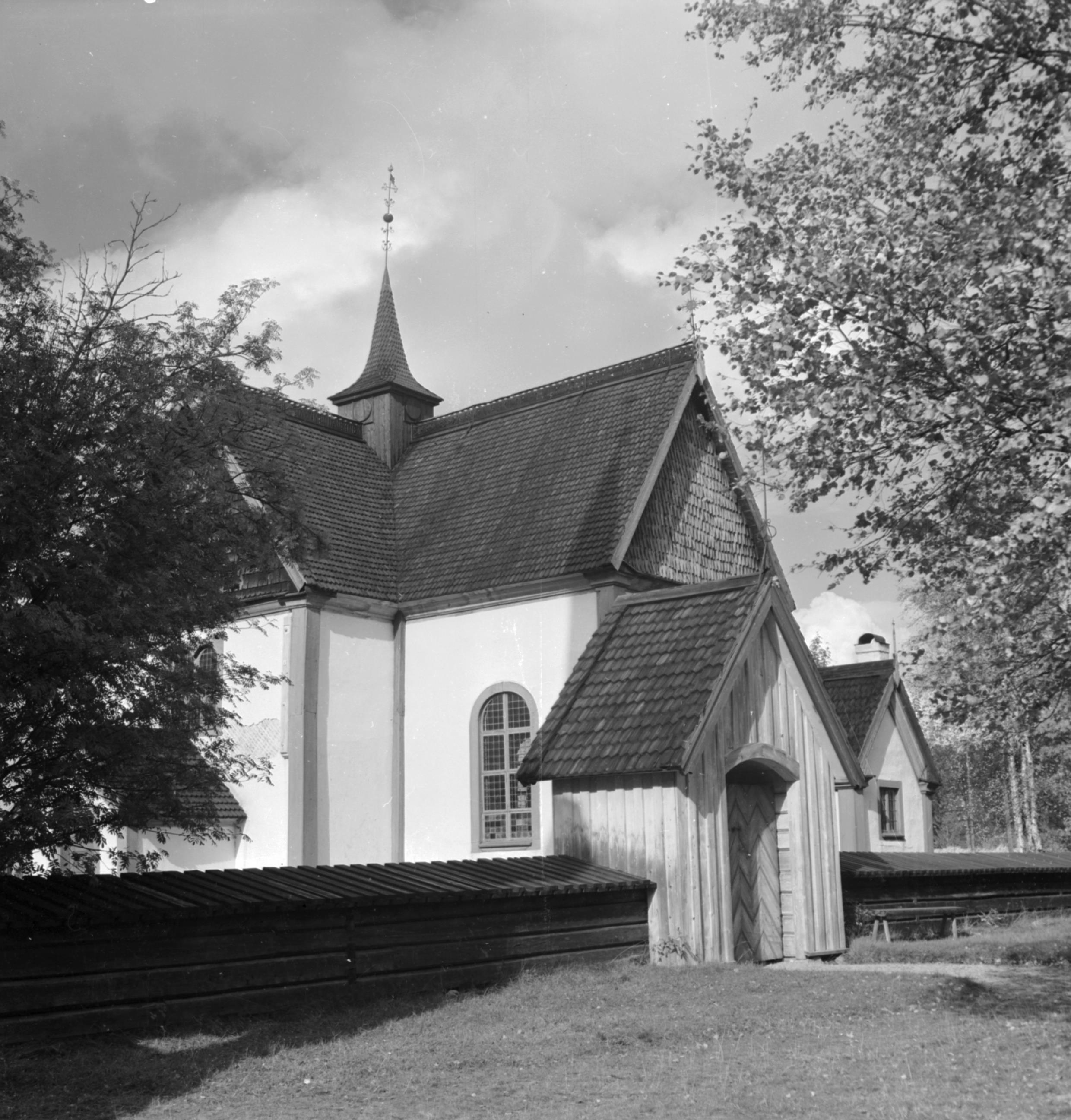 Iwar Anderson, Älvros gamla kyrka