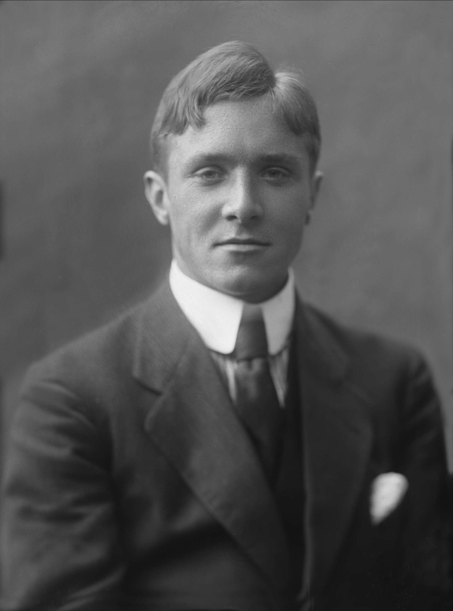 Gustav Borgen, NFB.51927