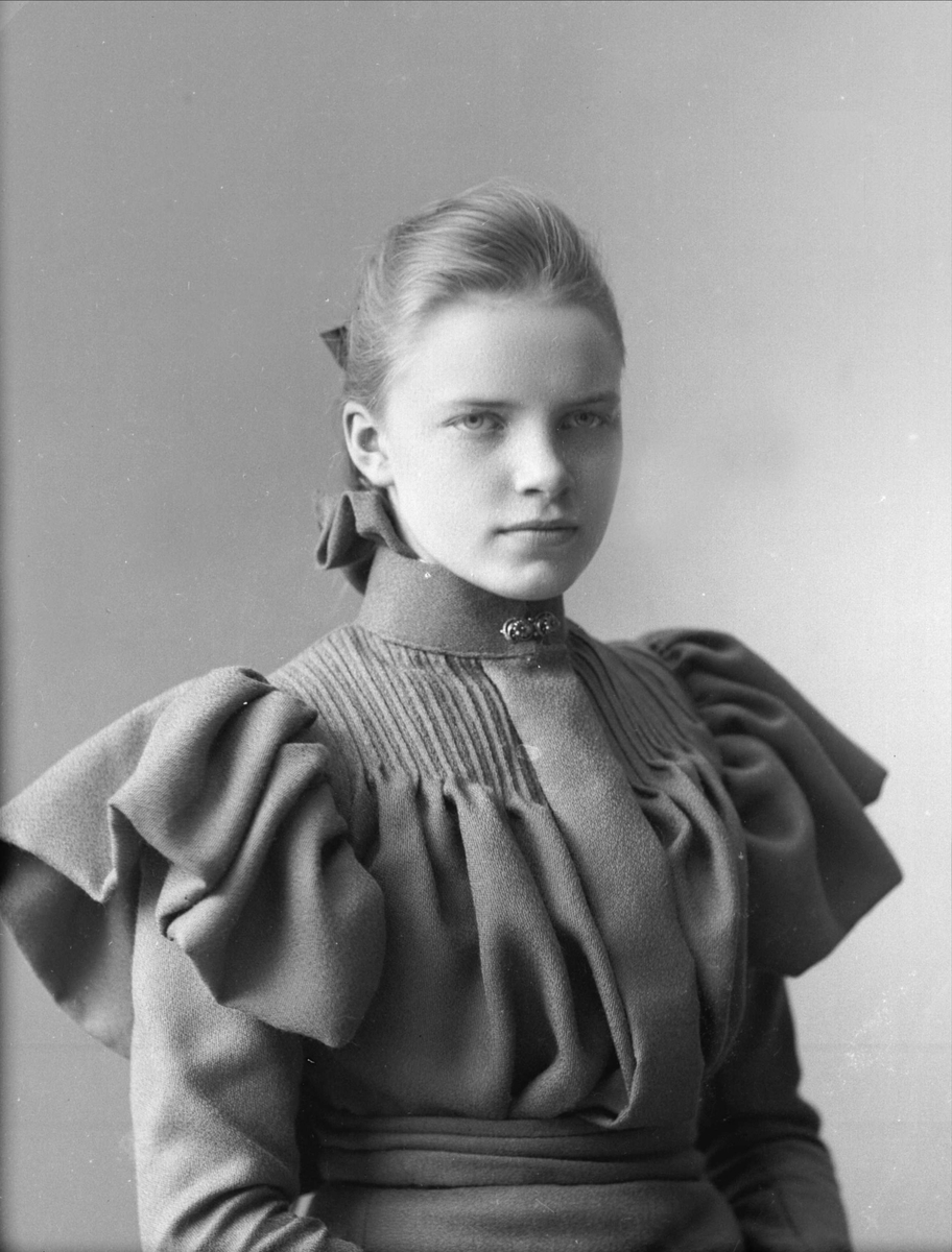 Gustav Borgen, NFB.22873