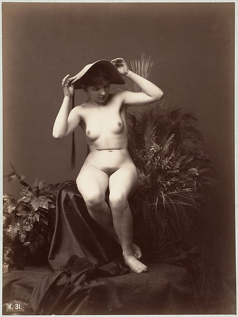 Unknown, [Nude Woman with Hat in Studio]