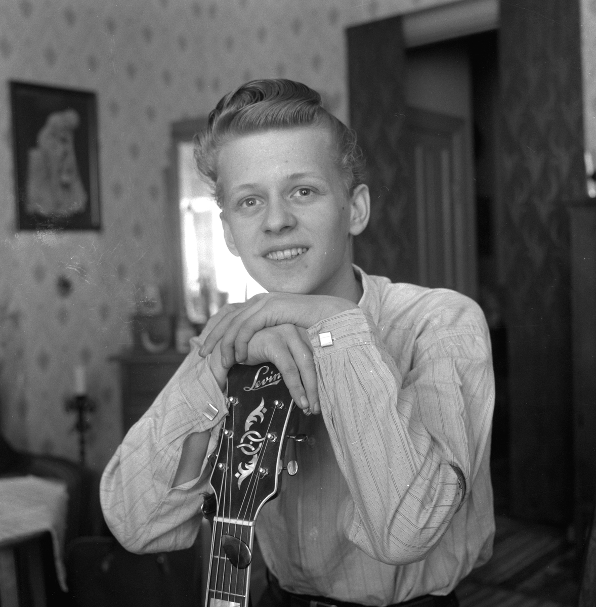 Örebro Kuriren, Örebropojke med i "Vårat gäng". 4 mars 1959.