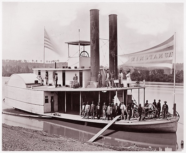 Unknown, U.S. Transport "Wau Katchie"