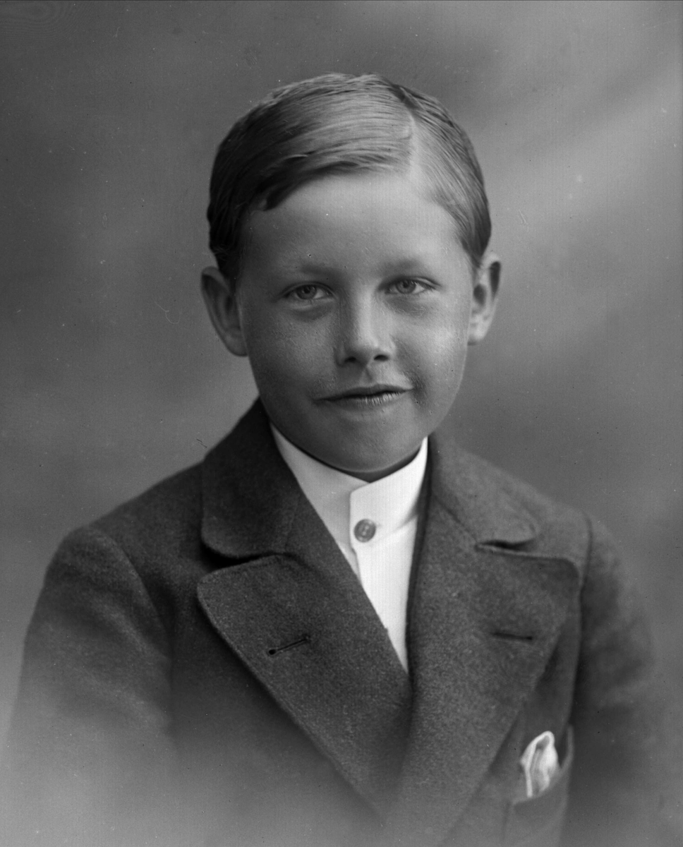Gustav Borgen, NFB.37823