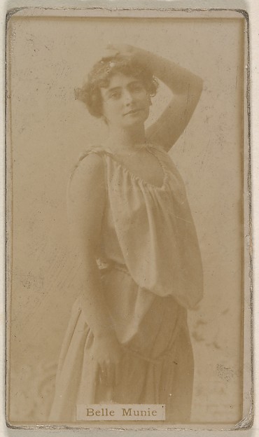 Kinney Brothers Tobacco Company, Belle Munie, from the Actresses series (N245) issued by Kinney Brothers to promote Sweet Caporal Cigarettes