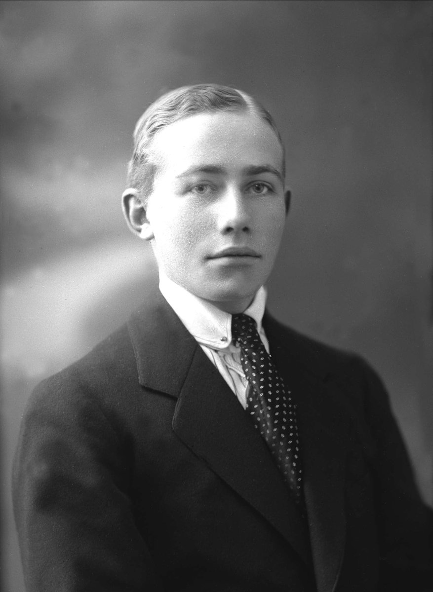 Gustav Borgen, NFB.46344