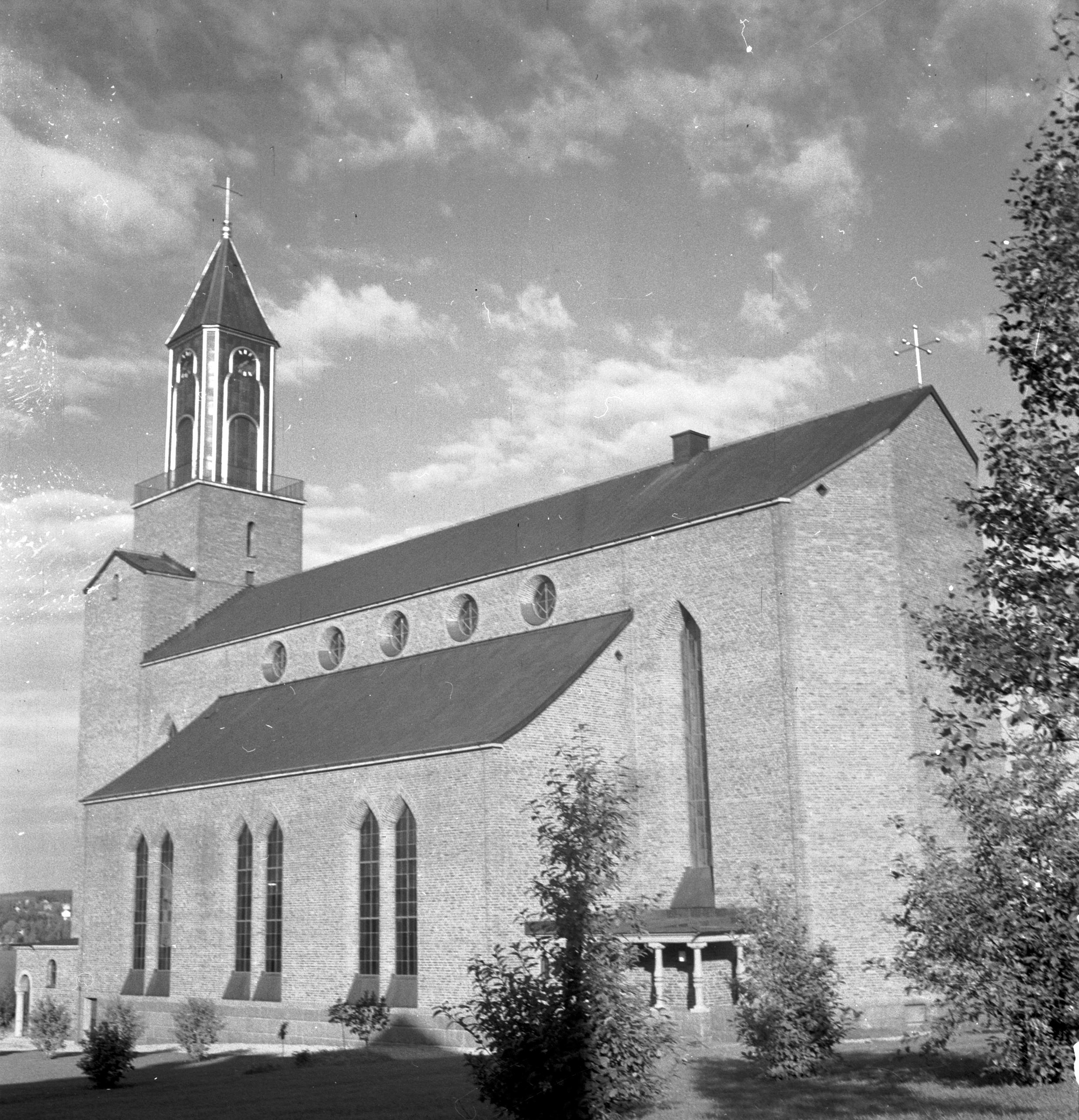 Iwar Anderson, Östersund, Stora kyrkan